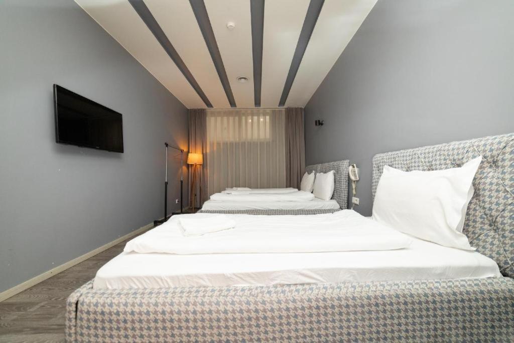 Hotel Gloria Ks Prishtinë Luaran gambar